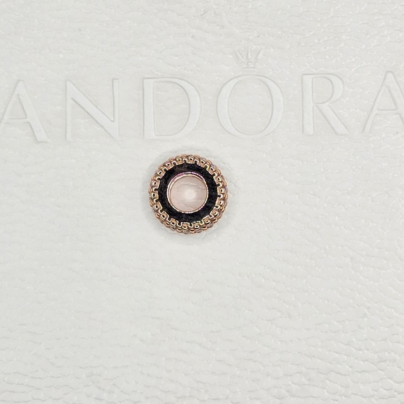♥️ Authentic Pandora ⭐️RETIRED⭐️ ROSE SPACERS - Picture 8 of 8